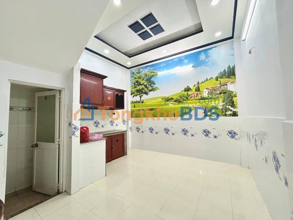 Nhà Hẻm Xe Hơi Lê Văn Quới, 45m², 2PN, Sổ Hồng Riêng - Giá 5.1 Tỷ