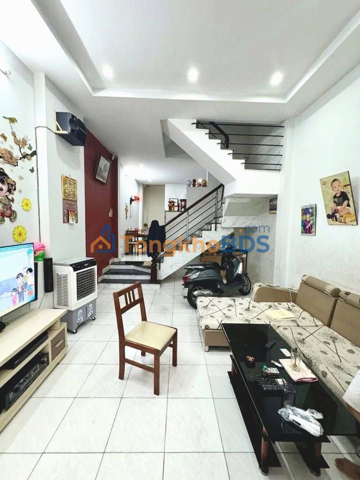 Nhà 56m² Hẻm Xe Hơi Nguyễn Sơn, Tân Phú - 3 Tầng, 3PN, Sổ Hồng
