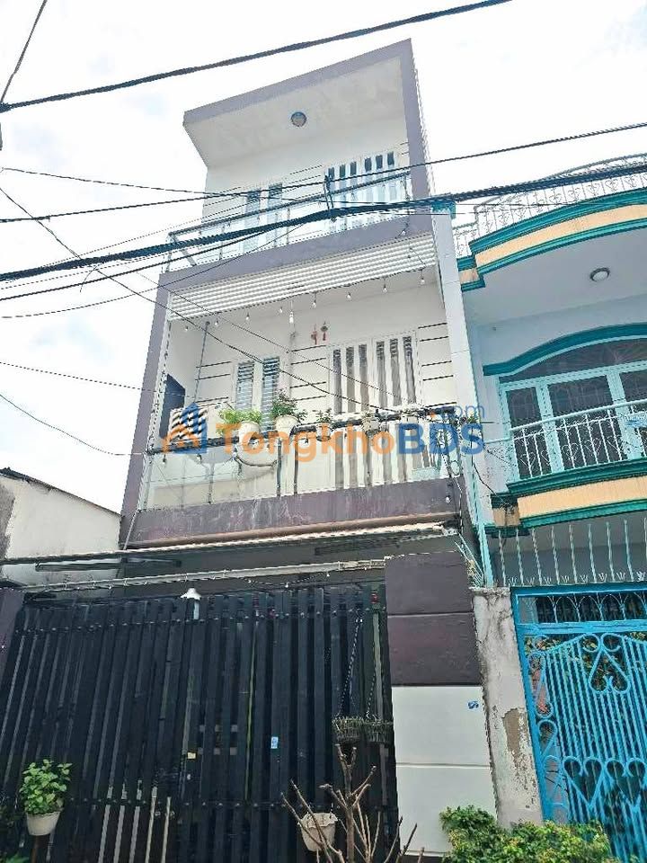 Nhà 64m² 3 Tầng Hẻm 8m Bình Tân - Sổ Hồng Hoàn Công