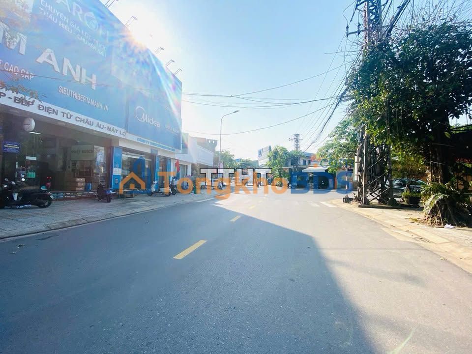 Nhà Mặt Tiền Tôn Thất Thuyết, Đông Hà - Kinh Doanh Đắc Lợi 132m²