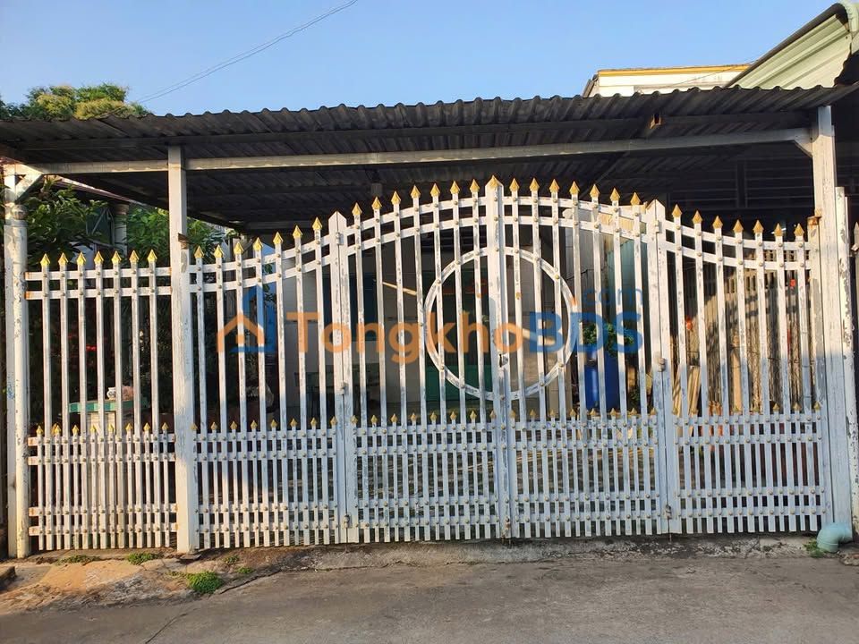 Nhà 1 Trệt 1 Lầu 200m² HXH Tân Phú - Giá 1.7 Tỷ