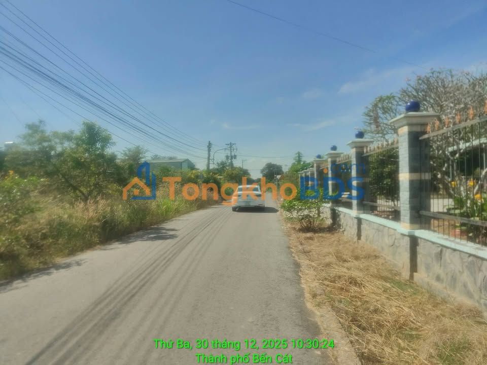 Bán Gấp 2 Lô Đất Vàng Phú An, Bến Cát - 200m² - Sổ Hồng Sẵn