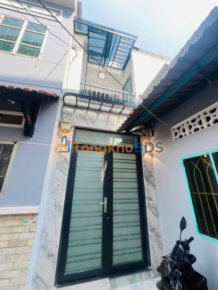 Nhà 3.26 Tỷ Quận Bình Tân - 3PN, Hẻm 4m, Gần Nhà Hàng Hải Cảng