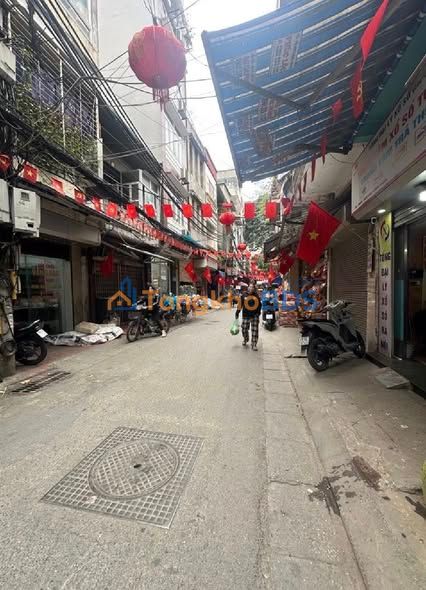 Nhà Mặt Tiền Khâm Thiên 90m² - Kinh Doanh Sầm Uất, Giá 5.2 Tỷ