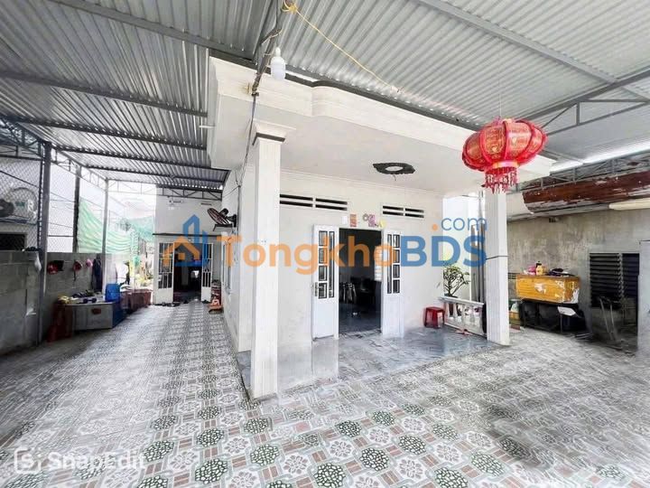 Nhà 210.4m² Phường Cam Thuận, Cam Ranh - Giá 2.5 Tỷ, Gần Biển