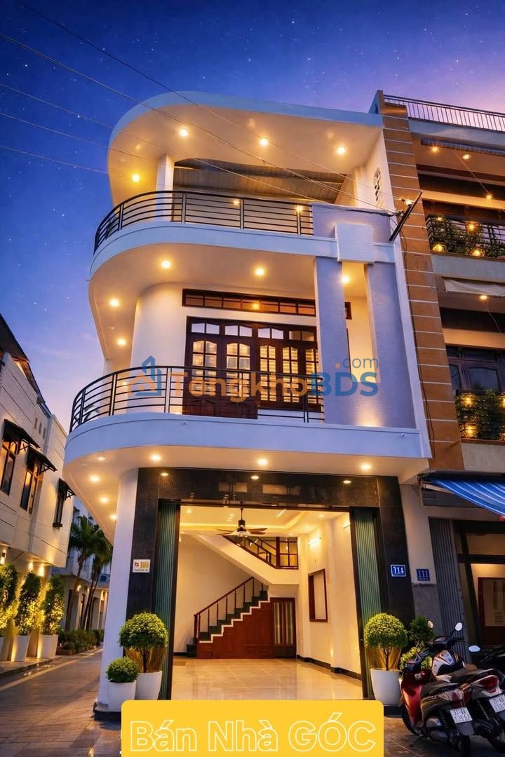 Nhà Góc 3 Tầng Kinh Doanh Mặt Tiền Chợ Đầm, Quy Nhơn - 80m² Sổ Hồng