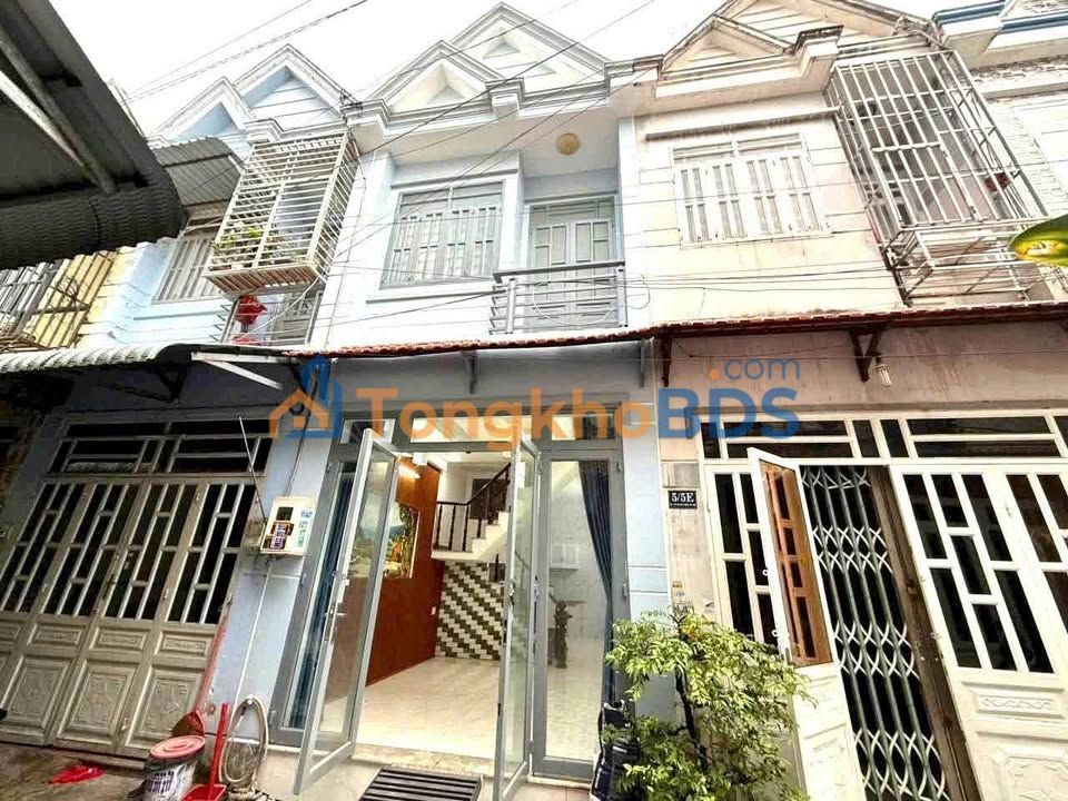 Nhà Hóc Môn 70m² giá 1.69 tỷ - Chính chủ bán