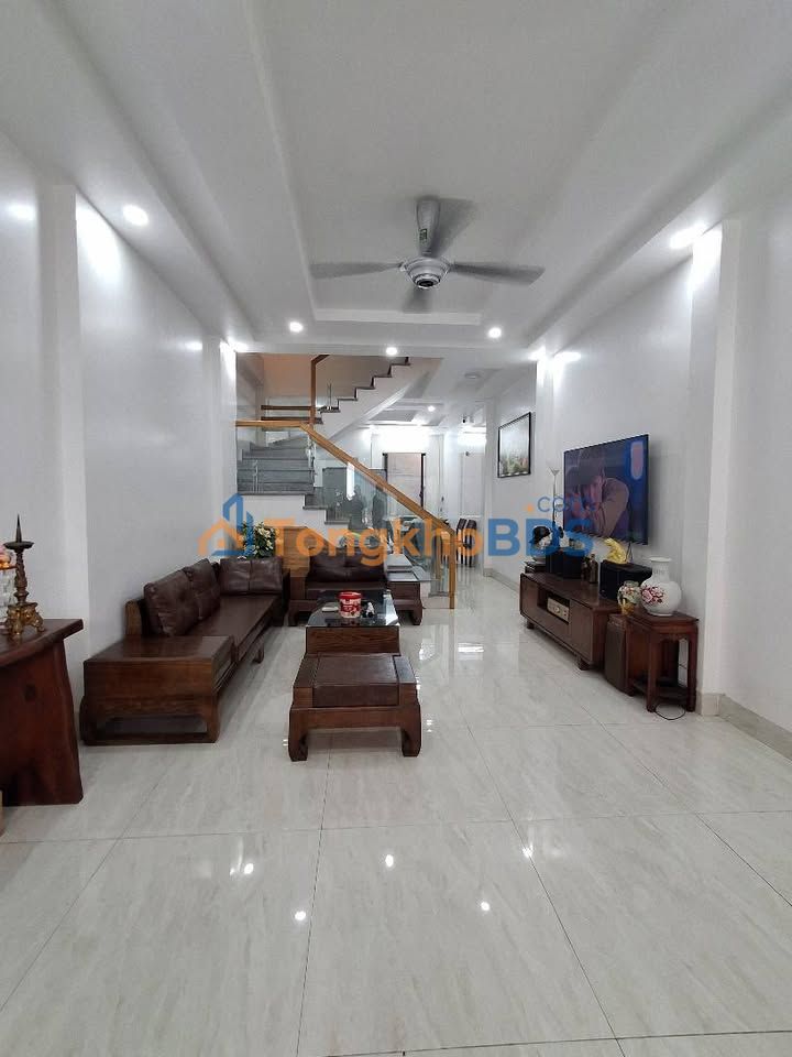 Nhà 66m² 4 Tầng Hướng Đông - Phương Lưu, Hải An - Sổ Hồng Vuông Vắn, Ô Tô Tận Cửa