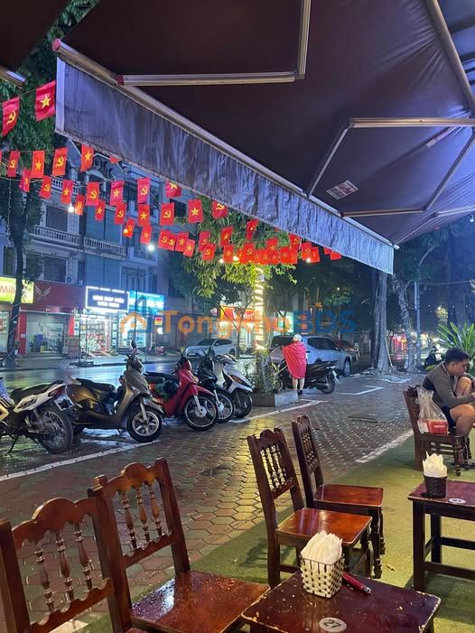 Nhà 38m² 5 tầng, 15m ra ô tô Trương Định, Hoàng Mai - Giá 4.5 tỷ