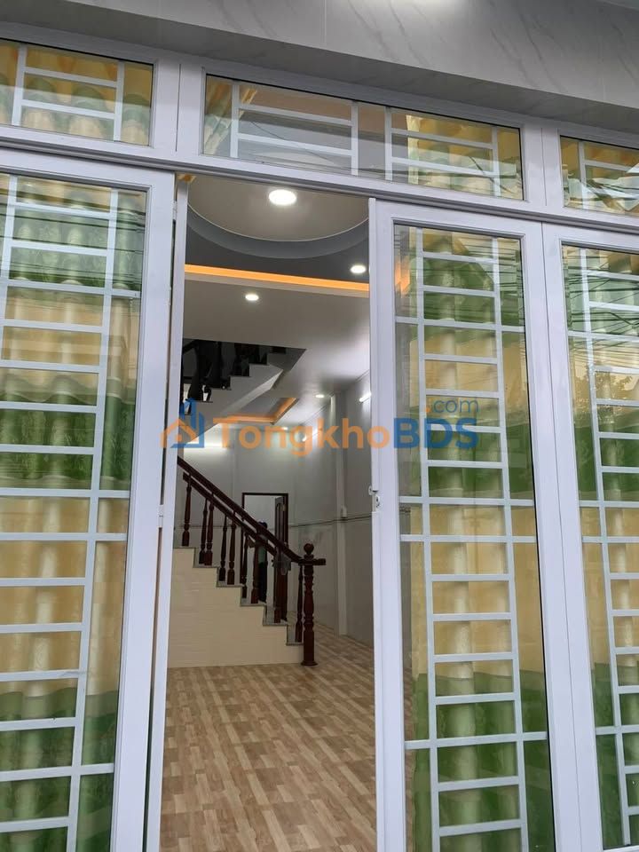 Nhà Trệt Lầu 58m² Hướng Đông - Gần CV Xẻo Trôm, Long Xuyên - 2.8 Tỷ