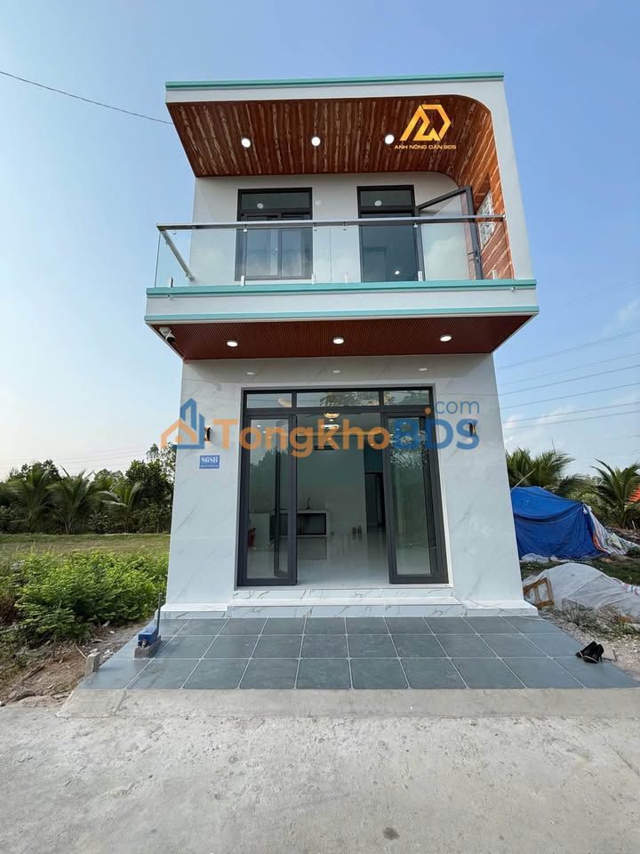 Nhà 72m² Phường Tân Ngãi, Vĩnh Long - Sổ hồng riêng, 3PN, Lộ ô tô
