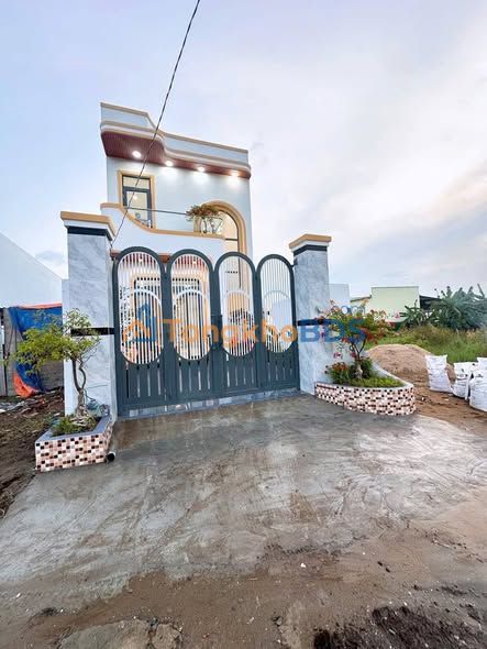 Nhà Phố Vườn Long An - 155m² Sổ Hồng Riêng, Giá 3.2 Tỷ