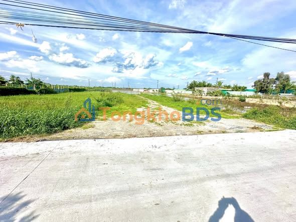 Đất Thổ Cư Bến Lức 430.6m² - Mặt Tiền Đường Bê Tông, Giá 1.899 Tỷ