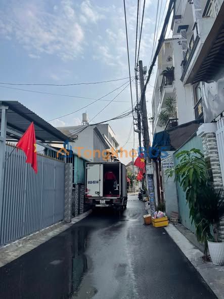 Nhà Cấp 4 Đường Ô Tô QL13 Thủ Đức 52m² Giá 4.05 Tỷ