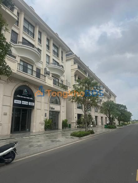 Cho thuê Nhà Nguyên Căn Vạn Phúc City - 154m² Kinh doanh Đa Ngành
