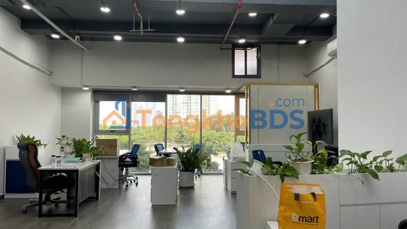 Văn phòng 70m² Vạn Phúc City, Thủ Đức - Full nội thất, giá 30 triệu/tháng