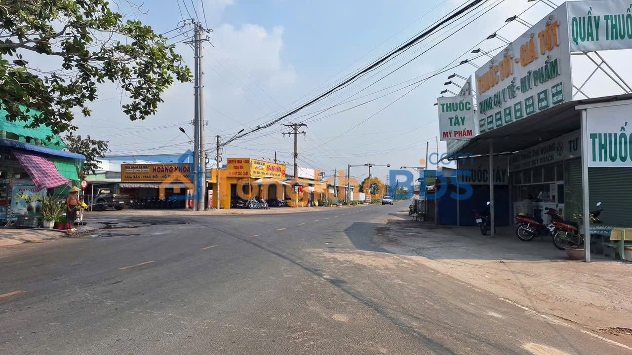 Đất nền mặt tiền Bình Thạnh, Thủ Thừa Long An - 175m² giá 620 triệu