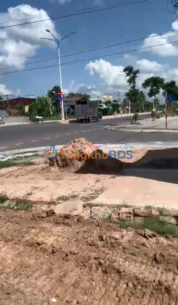 Bán Đất Mặt Tiền Trần Phú, Tây Ninh 140m² - Sổ Hồng Sẵn Sàng