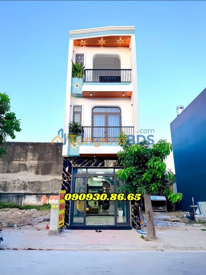 Nhà 3 Lầu Phường An Phú, Thuận An - 4PN, Full Nội Thất Cao Cấp, Giá 4.86 Tỷ