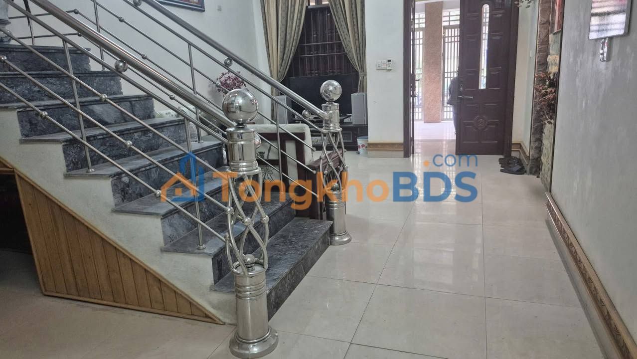 Nhà 3 Tầng 110m² Phường Đông Sơn, Bỉm Sơn - Sổ Đỏ Minh Bạch, Giá 4 Tỷ