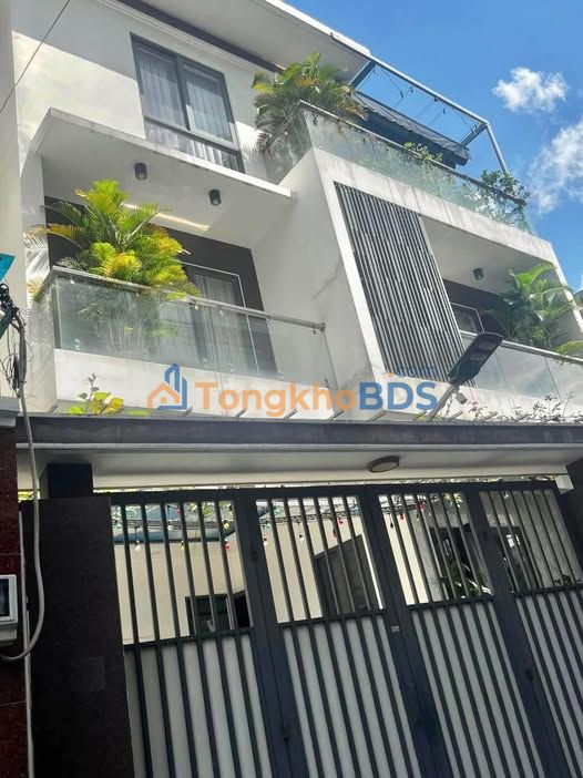 Bán Nhà Hẻm Rộng Quận 7 - 99m² - 8.5 Tỷ - Sổ Hồng Riêng