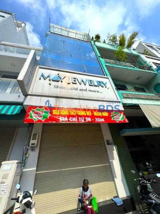 Nhà Mặt Tiền Điện Biên Phủ, Đa Kao, Quận 1 - 40m² Giá 30 Triệu
