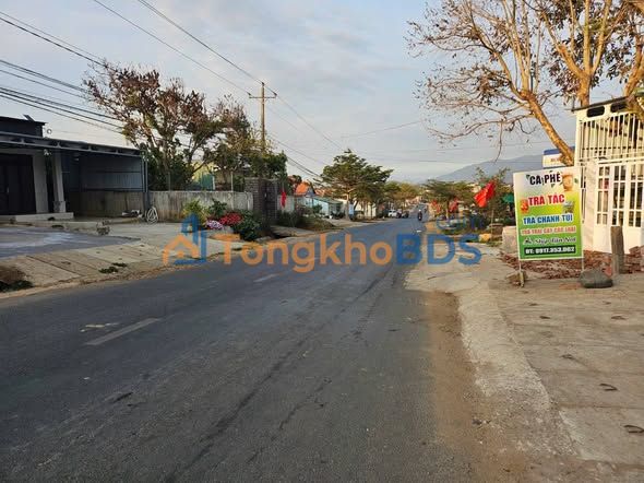 Nhà Mặt Tiền Đường Nhựa Xã Ka Đô - 280m² Thổ Cư, Sổ Sẵn 1.4 Tỷ