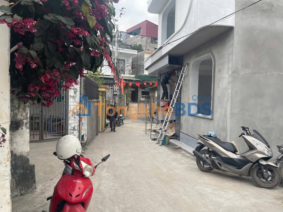 Nhà Cao Xanh Ha Long 50m² 2.3 tỷ - Ô tô vào tận nhà