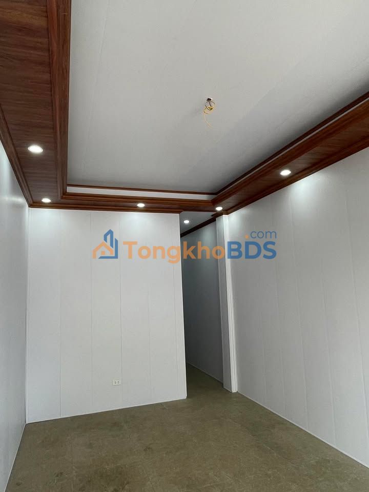 Nhà Mặt Tiền QL Vũ Văn Hiếu, Hạ Long - 62m², 2 Tầng, Giá 2.x Tỷ