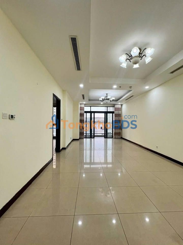 Cho thuê căn hộ Royal City 109m² - 2PN, Tầng Trung, Giá 19 Triệu/Tháng