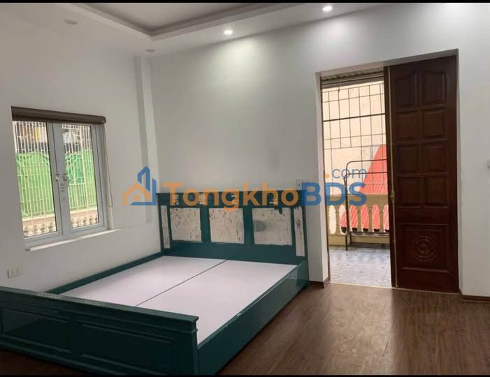 Nhà 2 Tầng Phố Tống Duy Tân, Thanh Hóa - 48m² Giá 2.95 Tỷ