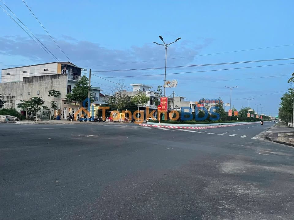 Bán đất 115m² đường 41m TP Tuy Hoà - Thổ cư, Sẵn sổ