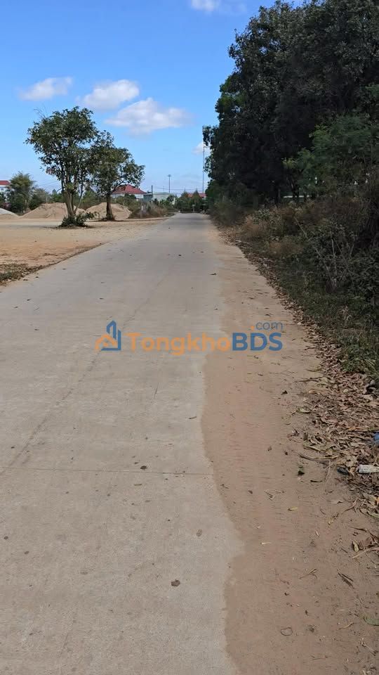 Đất nền Đăk Tô 14x45m giá 1 tỷ - Sổ đỏ chính chủ ngay 24/3