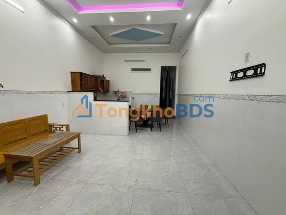 Nhà Nguyên Căn 2PN Thị Trấn Liên Nghĩa - Gần Nhà Thờ Nghĩa Lâm - Giá 5.5 Triệu/Tháng