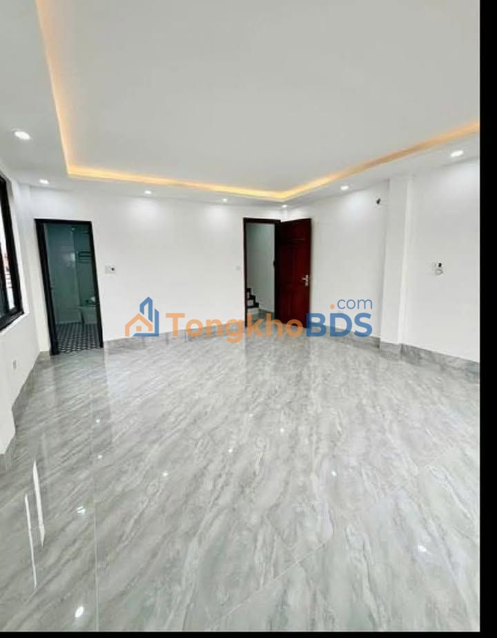 Nhà riêng Yên Mỹ Thanh Trì 42m² - Ô tô vào tận nhà