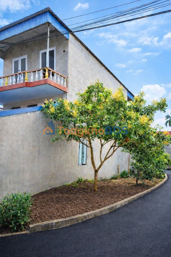 Bán đất sổ đỏ 130.6m² thôn Đại Nại, Tiên Lữ - Giá 2 tỷ, ô tô tận cửa