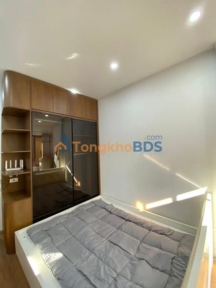 Cho thuê nhà Liễu Giai, Ba Đình 25m² - Full nội thất, xách vali vào ở ngay!