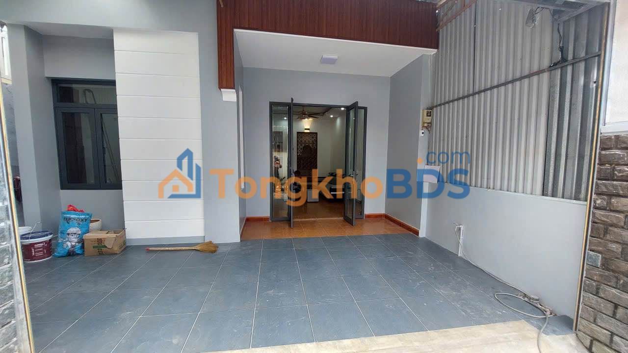 Nhà 131m² Hẻm Nguyễn Tuân, BMT - 3PN, Sân Ô Tô, Giá 3.8 Tỷ