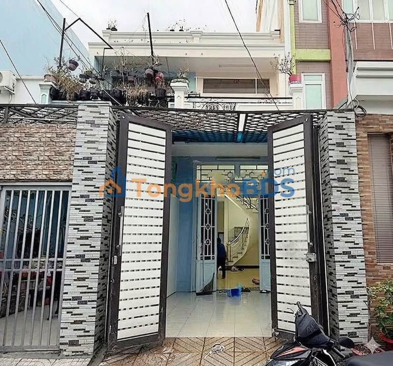 Nhà Cho Thuê 67m² Hẻm 5m Hiền Vương, Tân Phú - 10 Triệu/Tháng