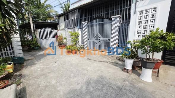 Nhà hẻm ô tô Lê Văn Phẩm P6 Mỹ Tho 64m² 1,65 tỷ - Chính chủ bán