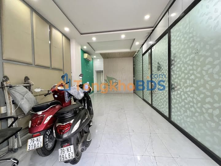 Mặt bằng Lê Hồng Phong 45m² 6 triệu - Mặt tiền kinh doanh
