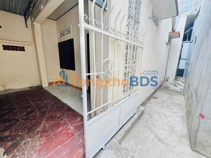 Nhà riêng Tố Hữu Cam Ranh 50m² 5 triệu/tháng - Sẵn sàng ở ngay