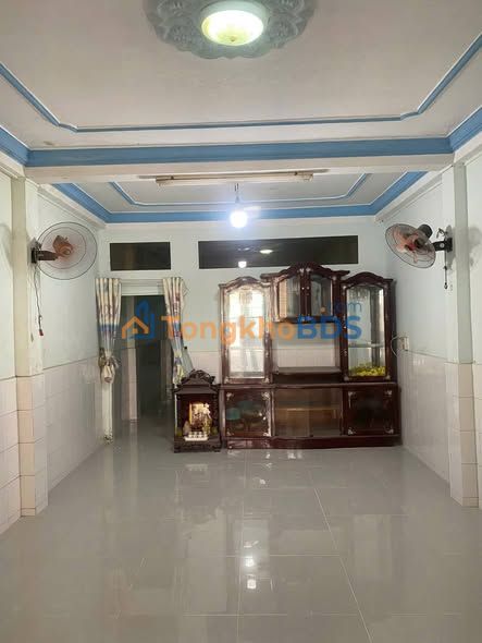 Nhà Mặt Tiền Trần Văn Thời, Bạc Liêu - 4PN, Sân Oto, Giá 4 Triệu/Tháng