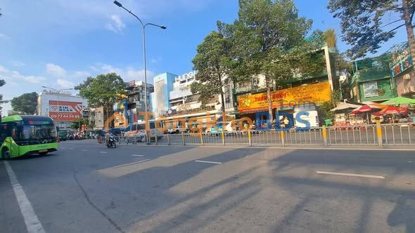 Nhà phố Lê Hồng Phong Q1 60m² 3.3 tỷ - Mặt tiền kinh doanh