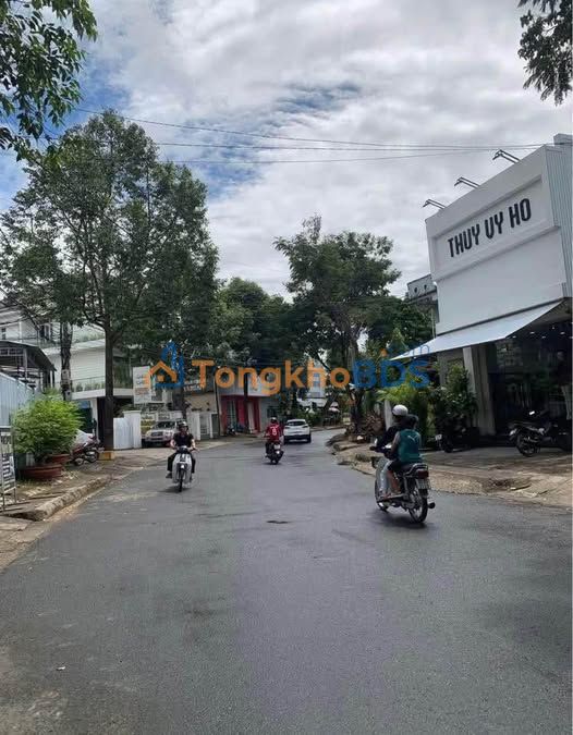 Bán Đất Đường Ngô Quyền Kon Tum 115m² - Sổ Hồng Full Thổ Cư, Hướng Bắc