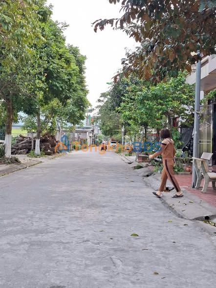 Nhà 75m² Đường Hoàng Diệu, Thái Bình - Sổ Đỏ Sẵn Sàng, Giá 2.x Tỷ