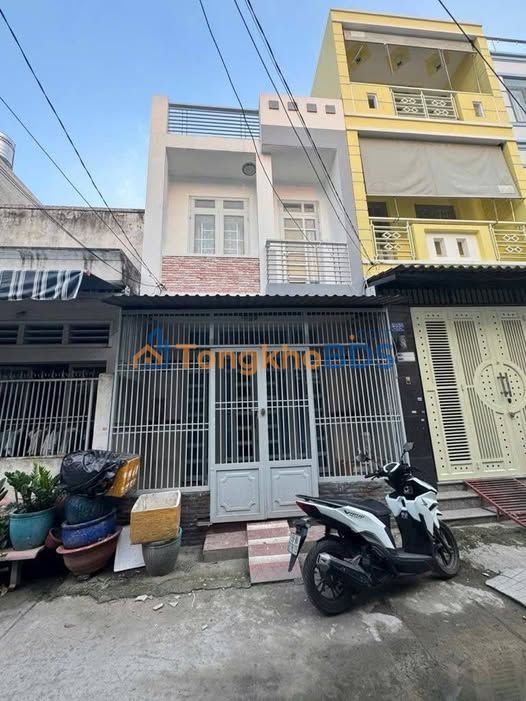 Nhà 3 Tầng Nam Hùng Vương, Quận 6 - 40m² Giá 4.5 Tỷ TL, Sổ Hồng