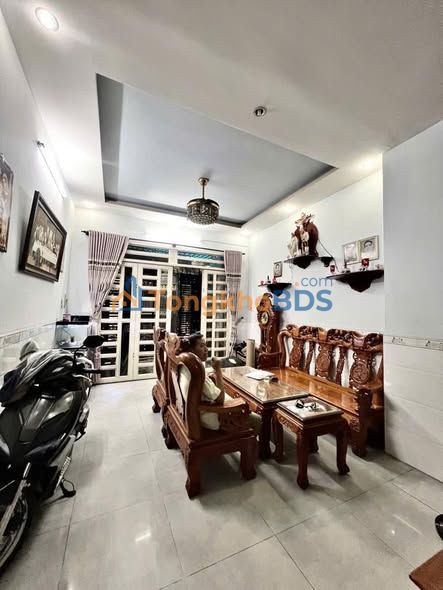 Nhà Hẻm Xe Hơi Tân Phú 84m² Giá Tốt - Sẵn Sàng Ở Ngay