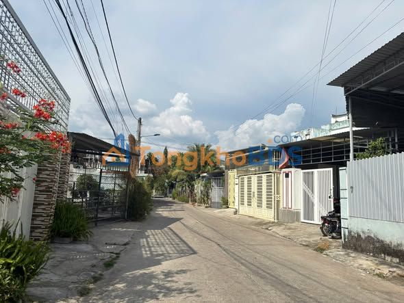 Đất Vàng Trần Cao Vân, Kon Tum - 115m² Ngay Trung Tâm, Giá 1.5 Tỷ - Sổ Đỏ Sẵn Sàng!