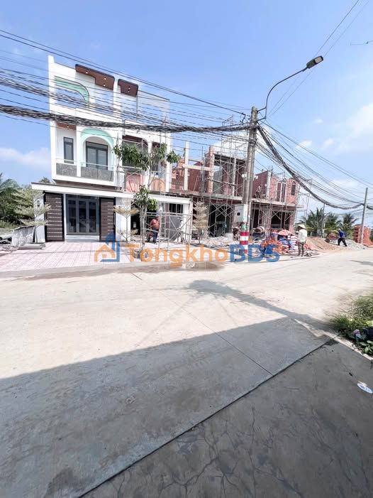 Nhà Mặt Tiền Lê Thị Ty Cần Giuộc (144m²) - 3 Tỷ45 - Full Nội Thất